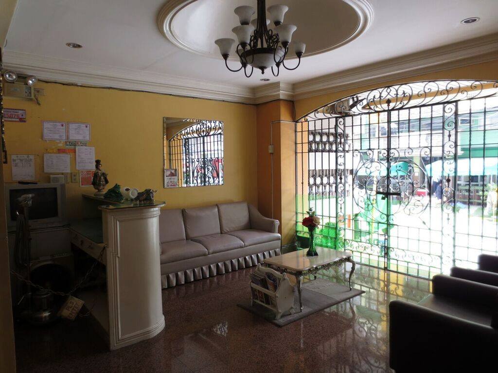 Solo Room